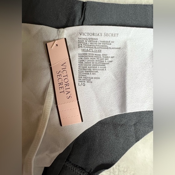 3 Pack of Victoria’s Secret No-Show Laser-Cut Thong Panties Size Large - Picture 3 of 4